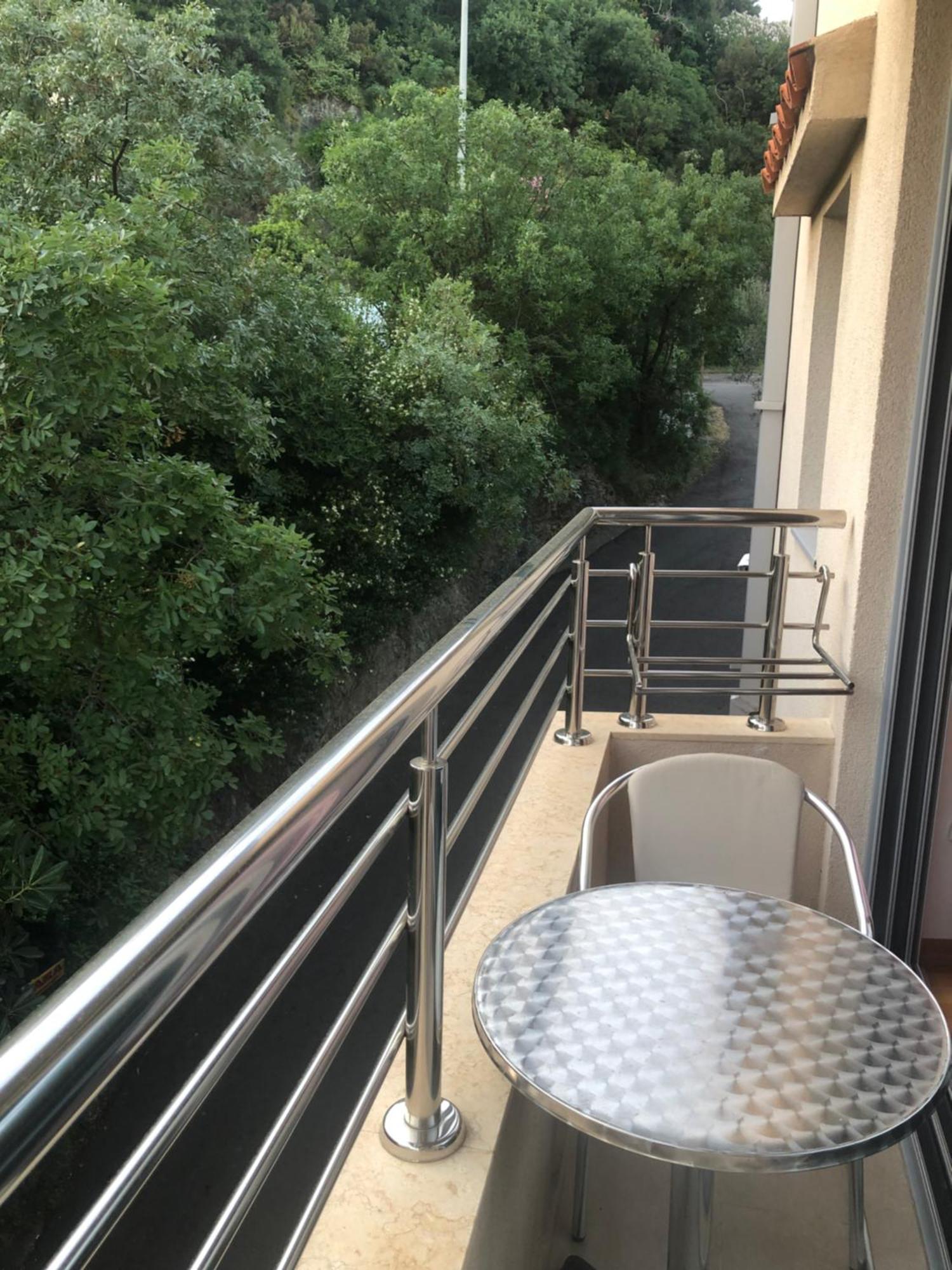 Apartments Rafailovic Ljubo Rafajlovići Exteriör bild