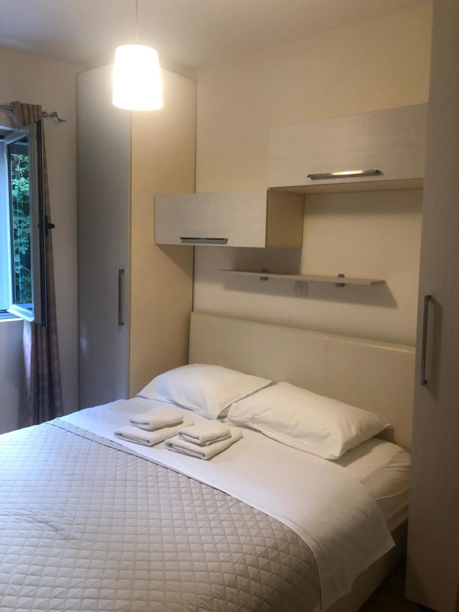 Apartments Rafailovic Ljubo Rafajlovići Exteriör bild