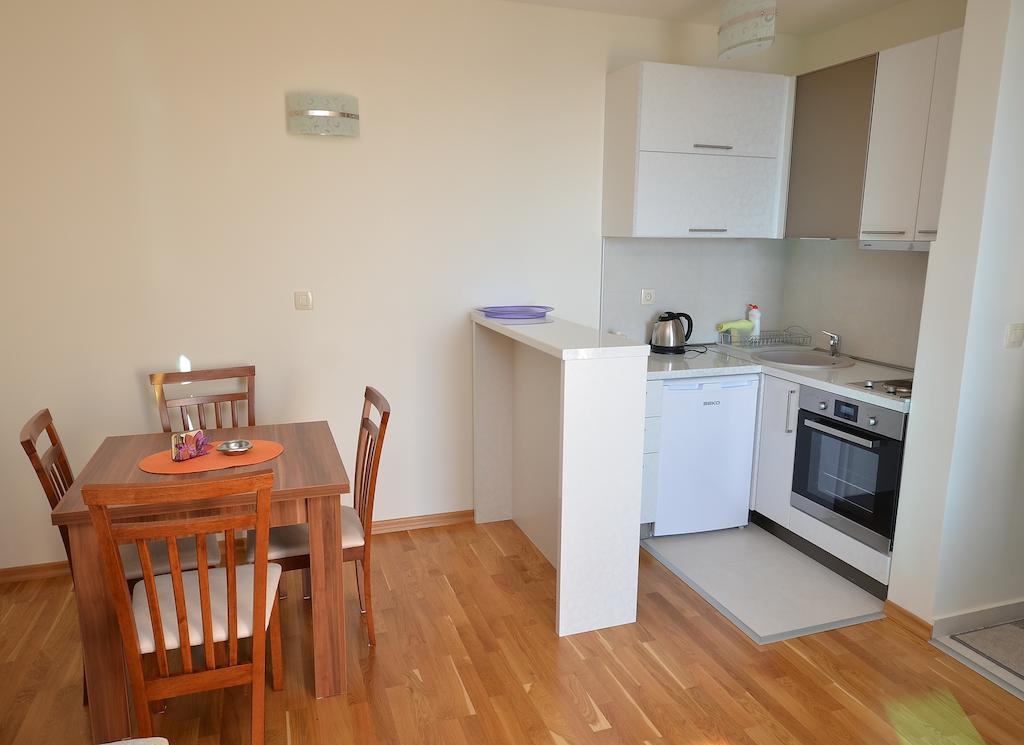Apartments Rafailovic Ljubo Rafajlovići Exteriör bild