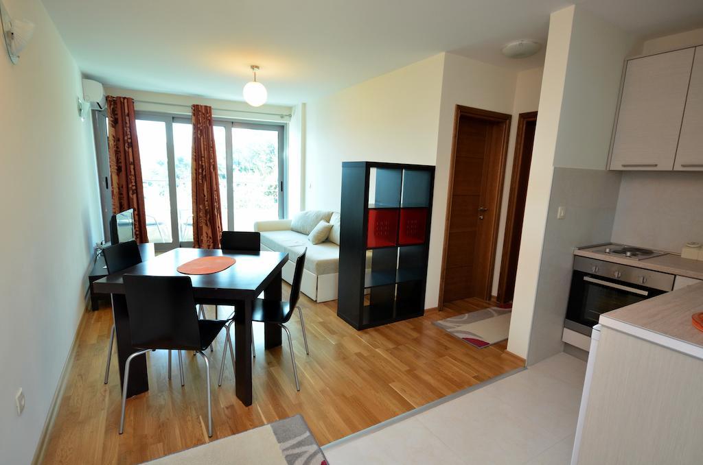 Apartments Rafailovic Ljubo Rafajlovići Exteriör bild